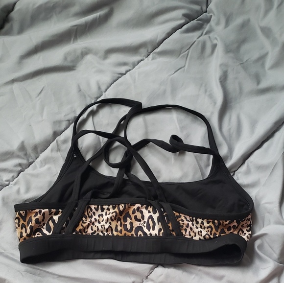 PINK Victoria's Secret Yoga Bra - Picture 2 of 5